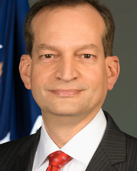 Official Department of Labor portrait of Alexander Acosta in 2017.